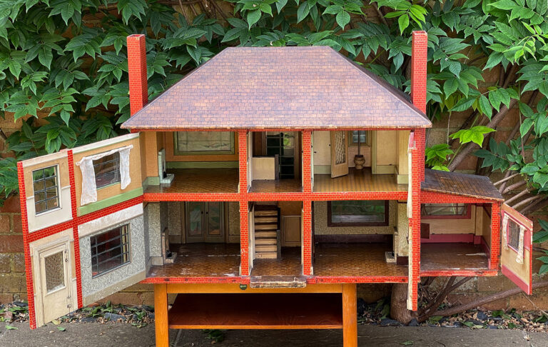 Vintage Handicrafts C246 ‘Modern’ Dolls House From 1937-1939 ...